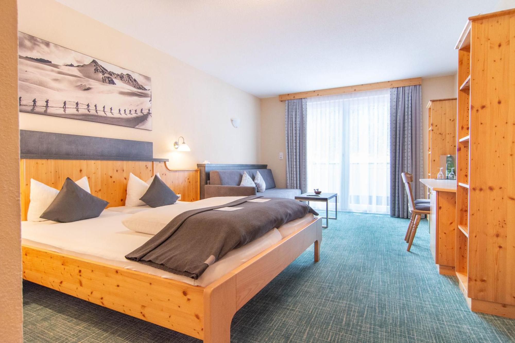 Hotel Garni Alpenhof Ischgl Dış mekan fotoğraf